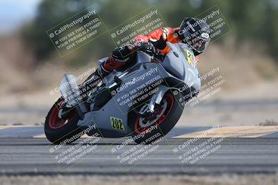 media/Nov-30-2025-TrackXperience (Sun) [[c0061d280f]]/1-Level 3/Session 6 (Turn 7)/